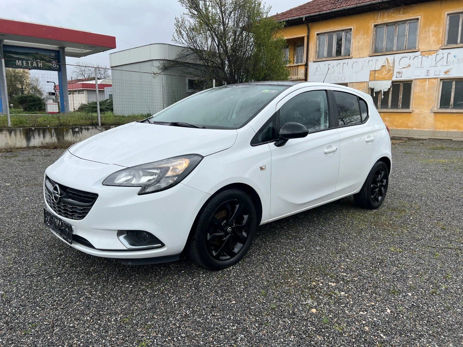 Opel Corsa 1.4 BLACK EDITION - изображение 6