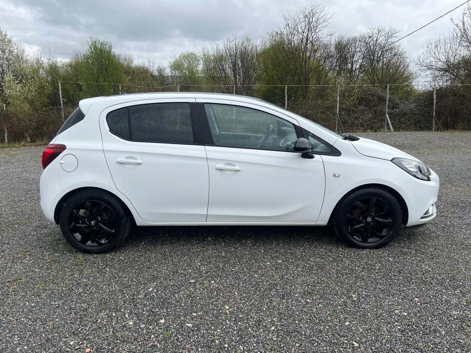 Opel Corsa 1.4 BLACK EDITION - изображение 2