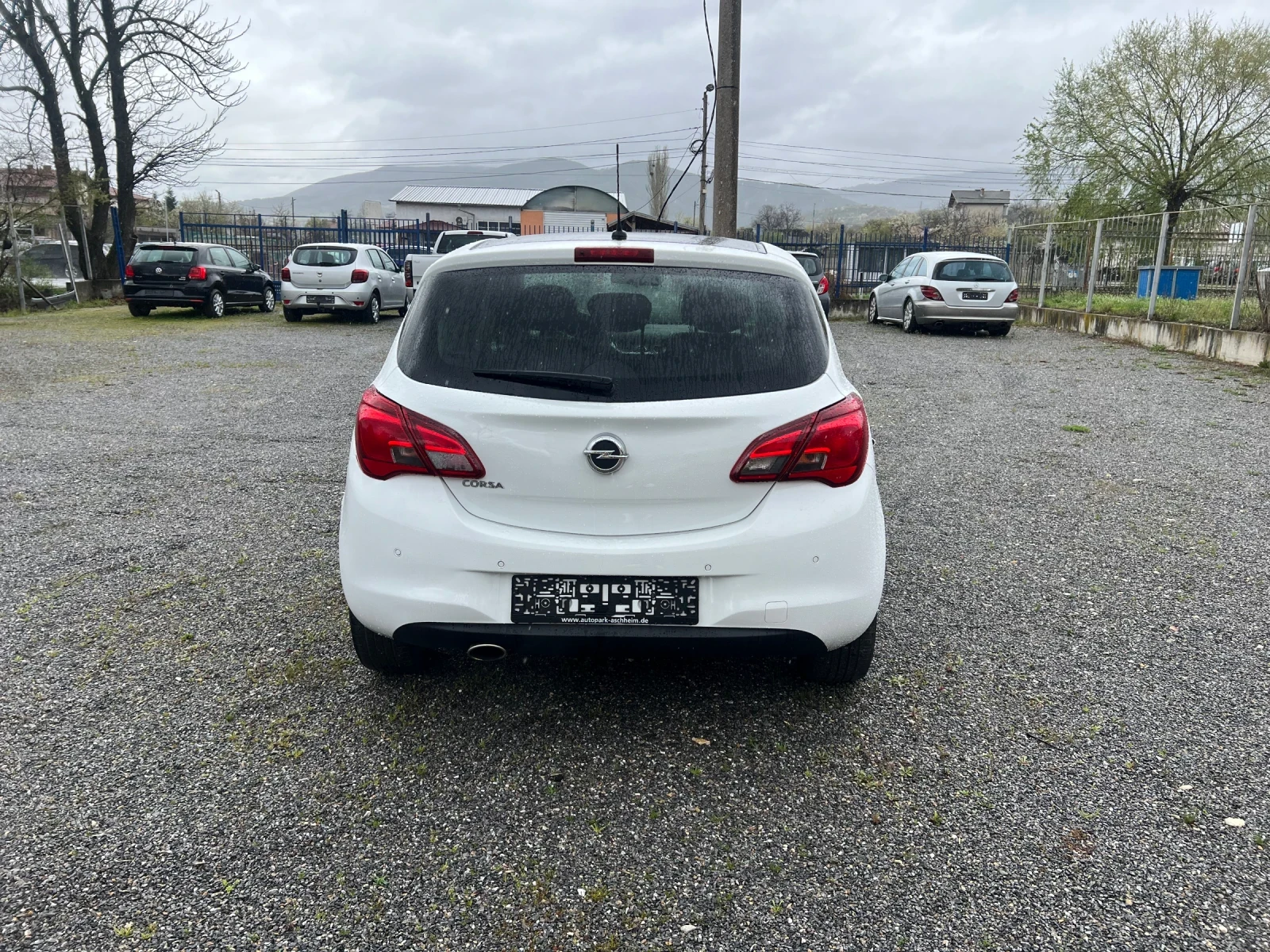 Opel Corsa 1.4 BLACK EDITION - изображение 3