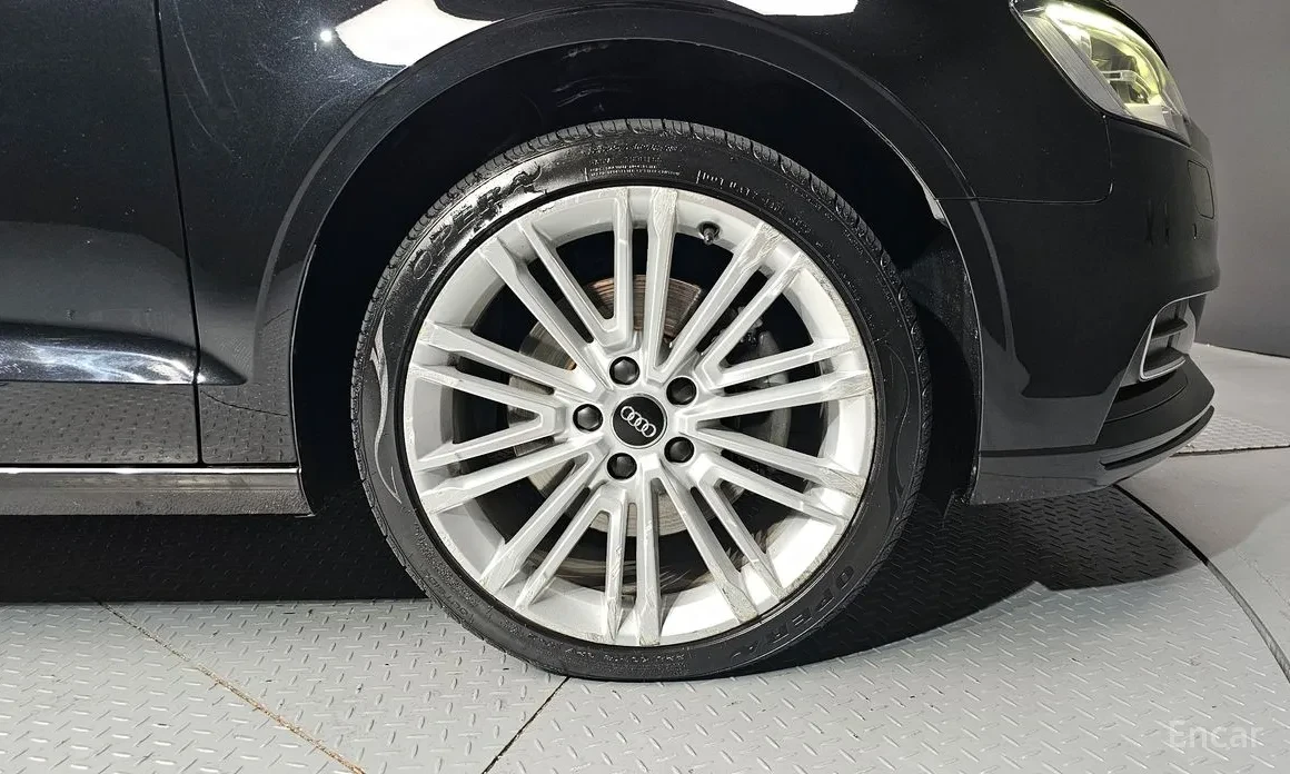 Audi A3 40 TFSI 8V - изображение 5