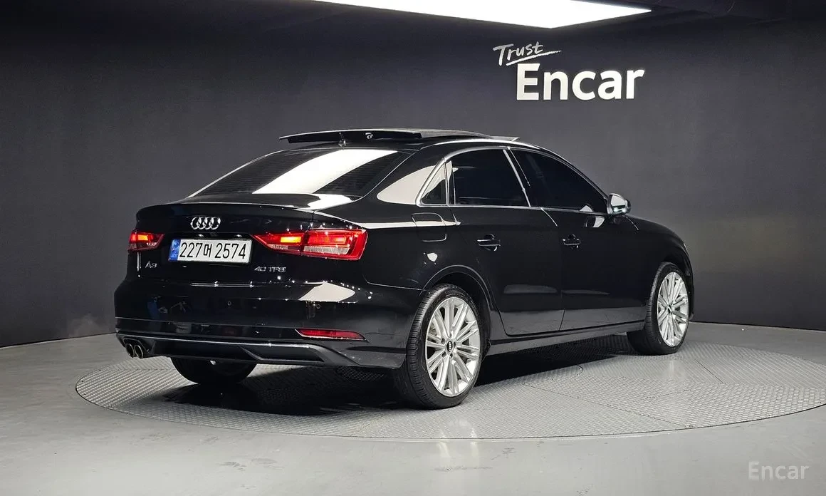 Audi A3 40 TFSI 8V - изображение 2