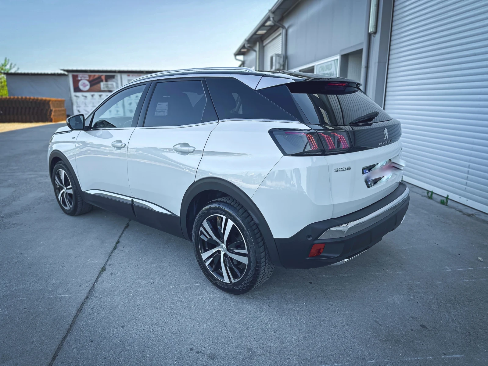 Peugeot 3008 1.5HDI * GT Line * Keyless * PANORAMA * Ambient L - изображение 6