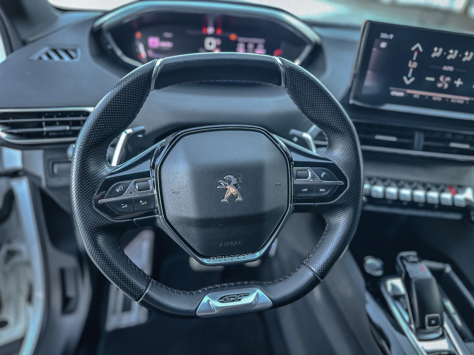 Peugeot 3008 1.5HDI * GT Line * Keyless * PANORAMA * Ambient L | Mobile.bg   11