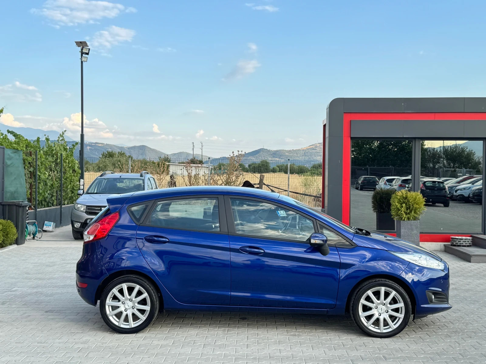 Ford Fiesta 1.5TDCI SPORT NAVI EURO-6 - изображение 6