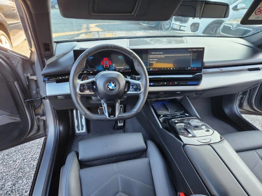 BMW 520 M Sport - изображение 6