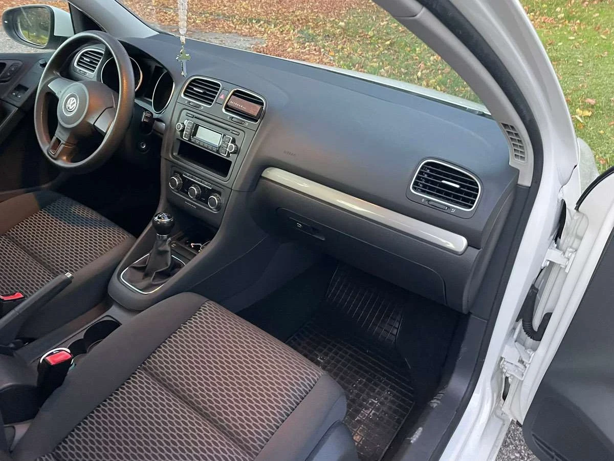 VW Golf 1.6 TDI | Mobile.bg   10