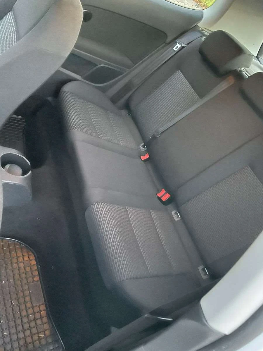 VW Golf 1.6 TDI | Mobile.bg   12