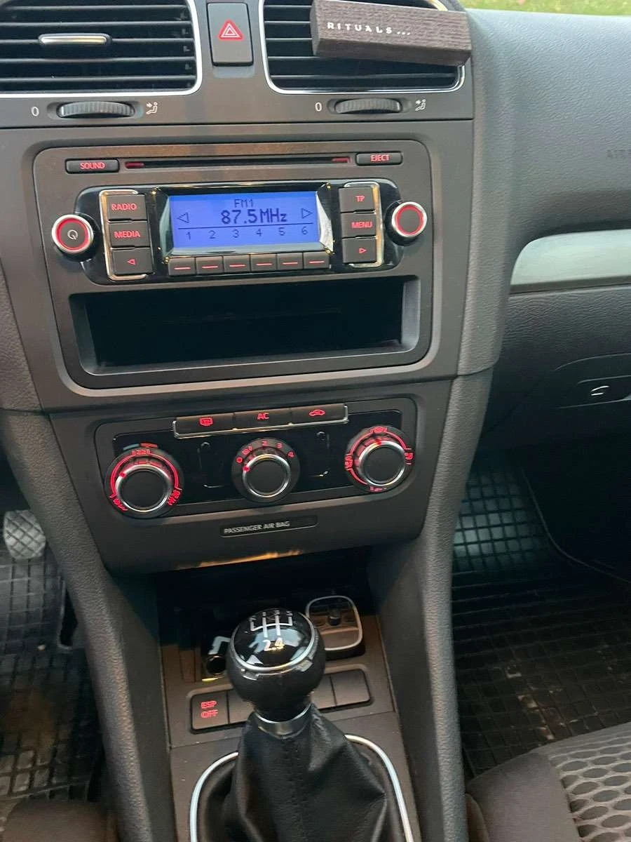 VW Golf 1.6 TDI | Mobile.bg   5