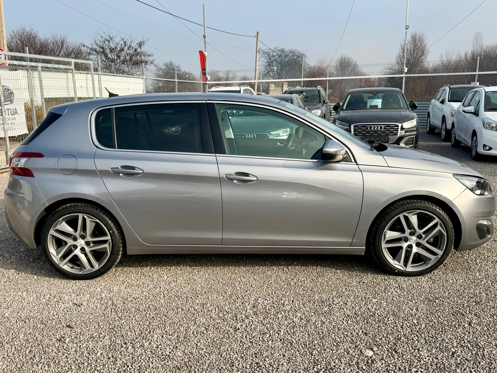 Peugeot 308 2.0HDI/Allure/Автомат/Панорама - изображение 4