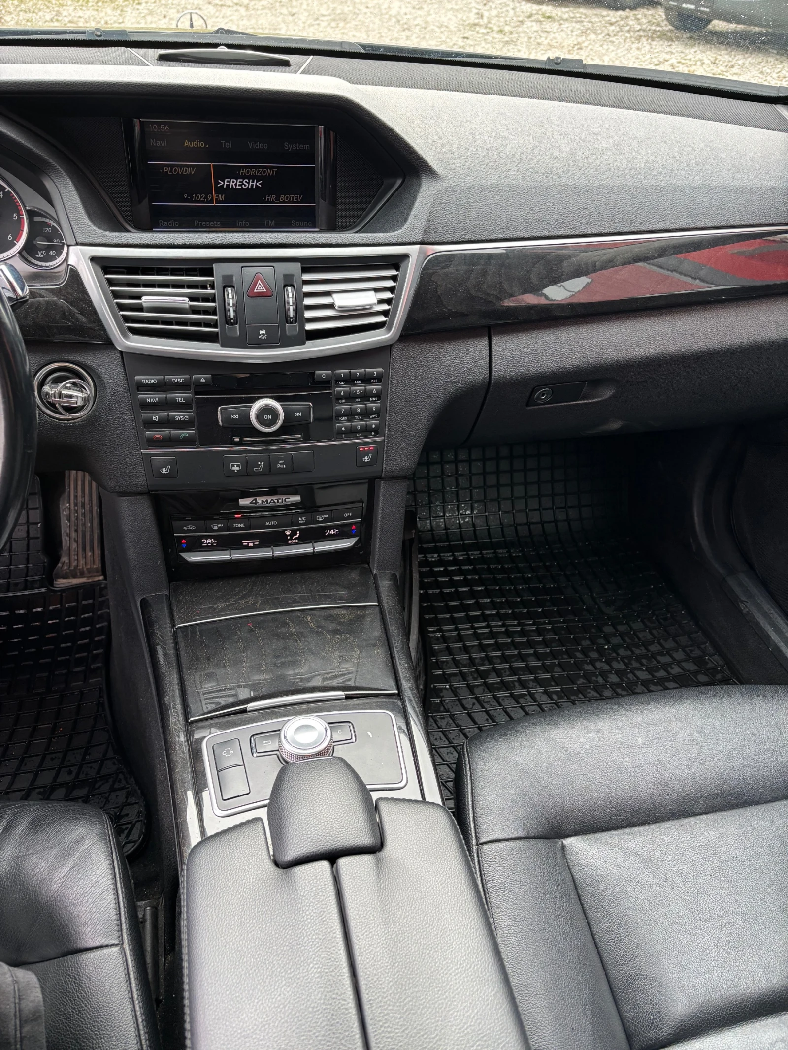 Mercedes-Benz E 350 БЕЗУПРЕЧНА!! - изображение 10