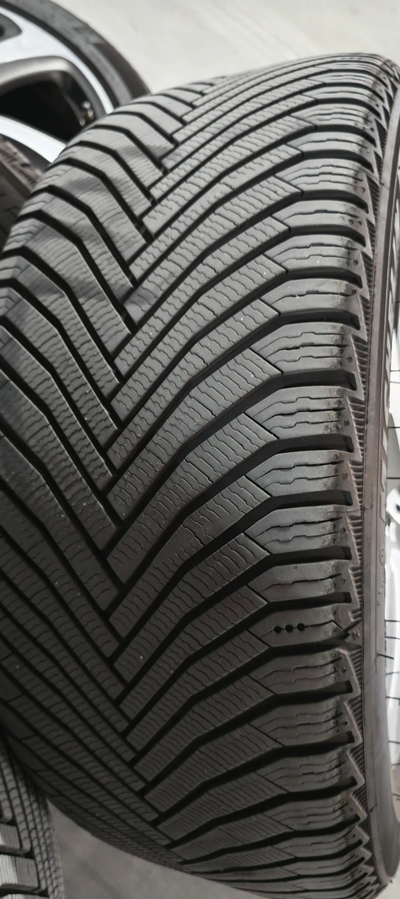 Mercedes-Benz E 220, снимка 17 - Автомобили и джипове - 53573193