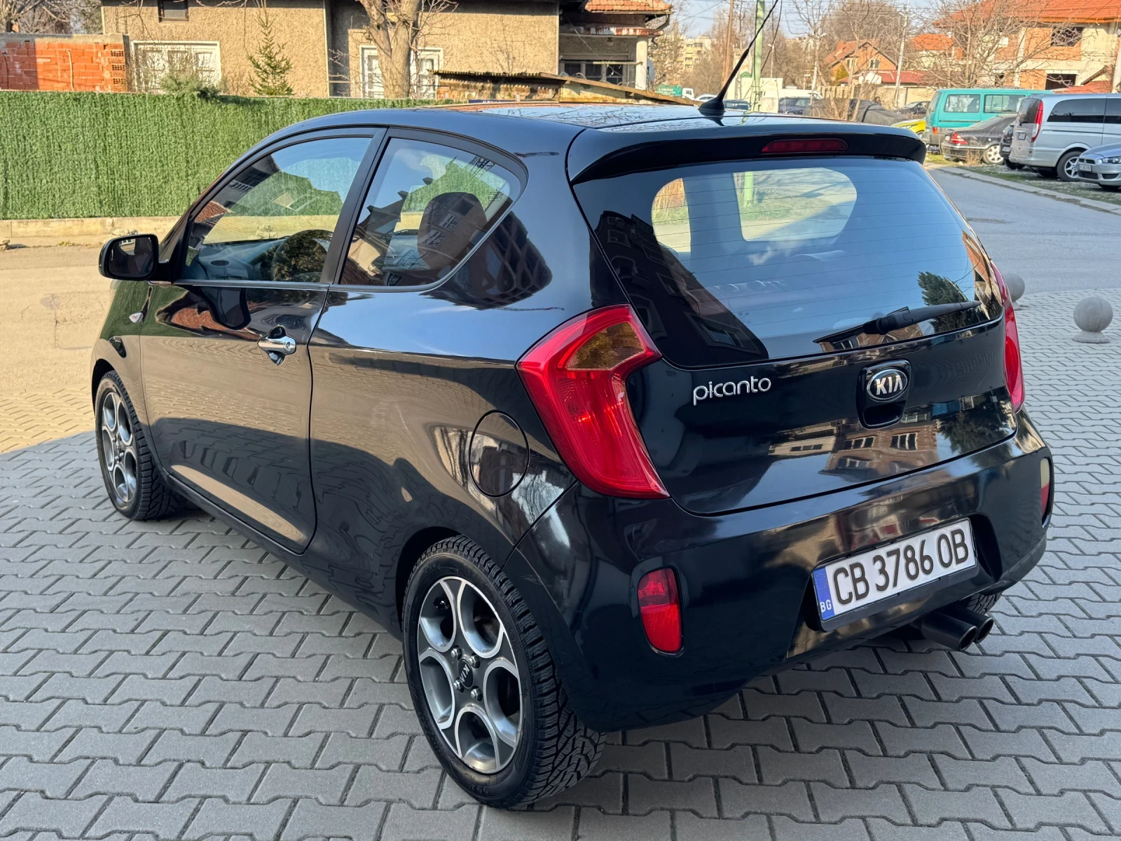 Kia Picanto, снимка 6 - Автомобили и джипове - 53865515