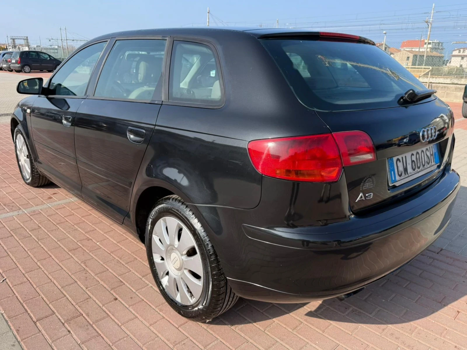 Audi A3 2.0TDi140ксА/С, снимка 3 - Автомобили и джипове - 53984962