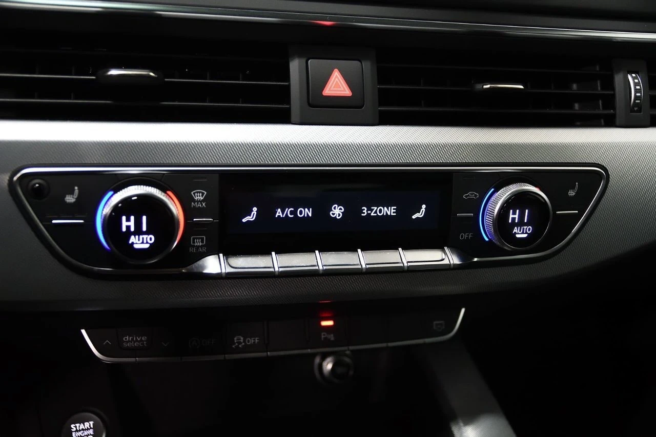 Audi A4 TECHNIK BANG & OLUFSEN С РЕГИСТРАЦИЯ&АВТО КРЕДИТ, снимка 13 - Автомобили и джипове - 53990125