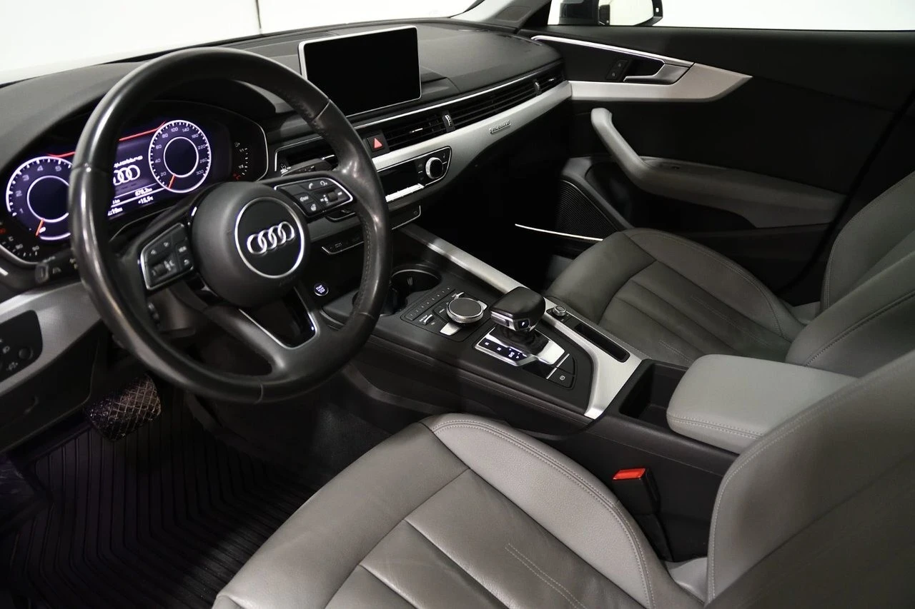 Audi A4 TECHNIK BANG & OLUFSEN С РЕГИСТРАЦИЯ&АВТО КРЕДИТ, снимка 6 - Автомобили и джипове - 53990125