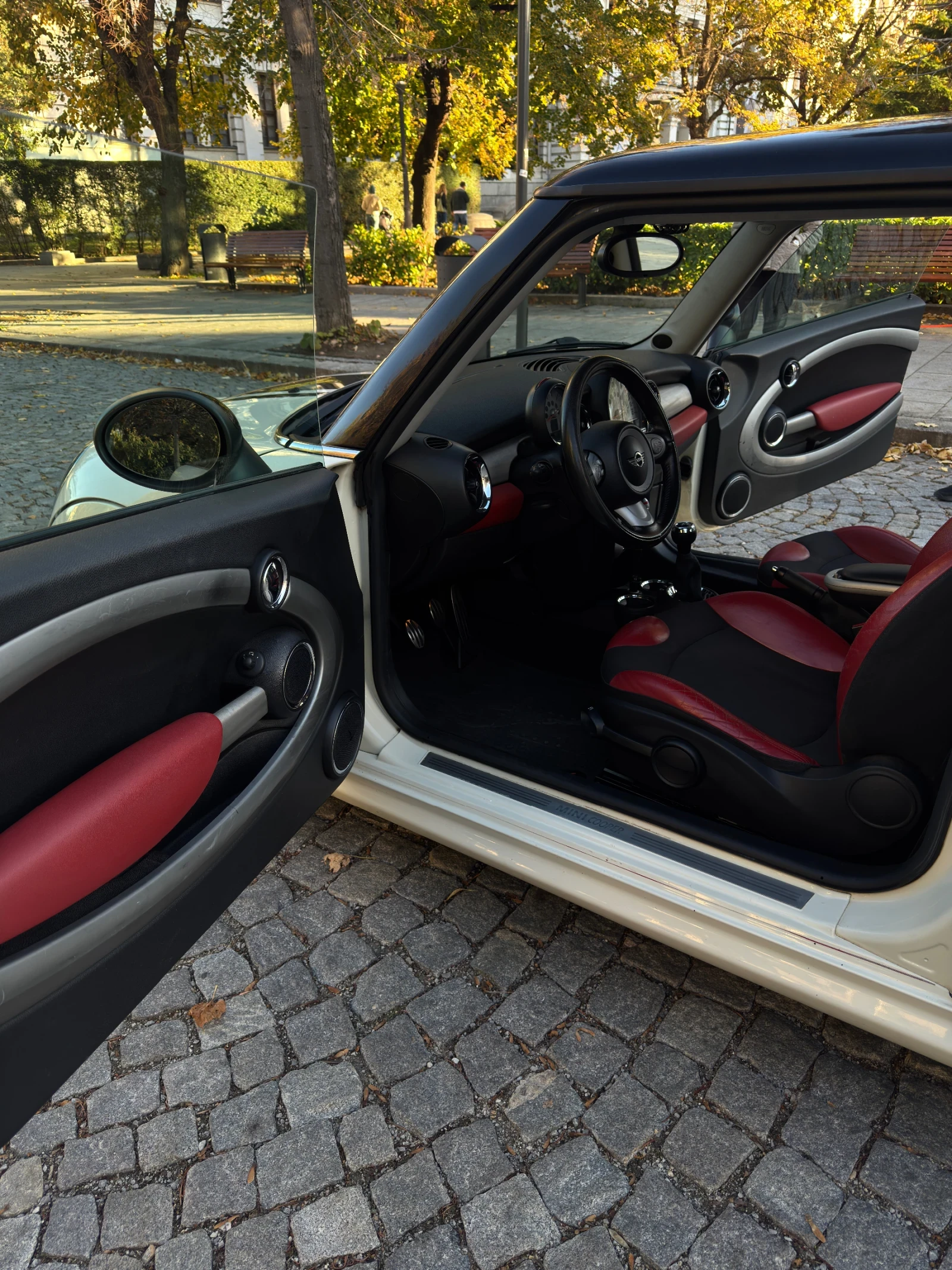 Mini Cooper D, снимка 7 - Автомобили и джипове - 54000819