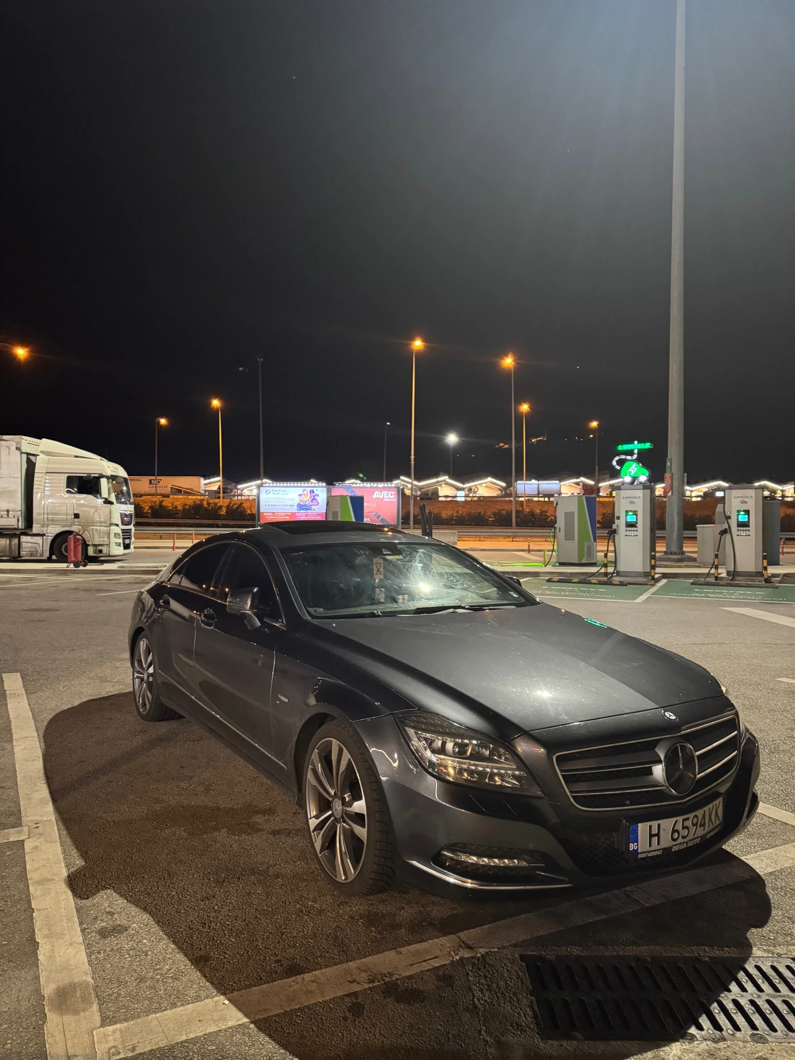 Mercedes-Benz CLS 350, снимка 8 - Автомобили и джипове - 54226263