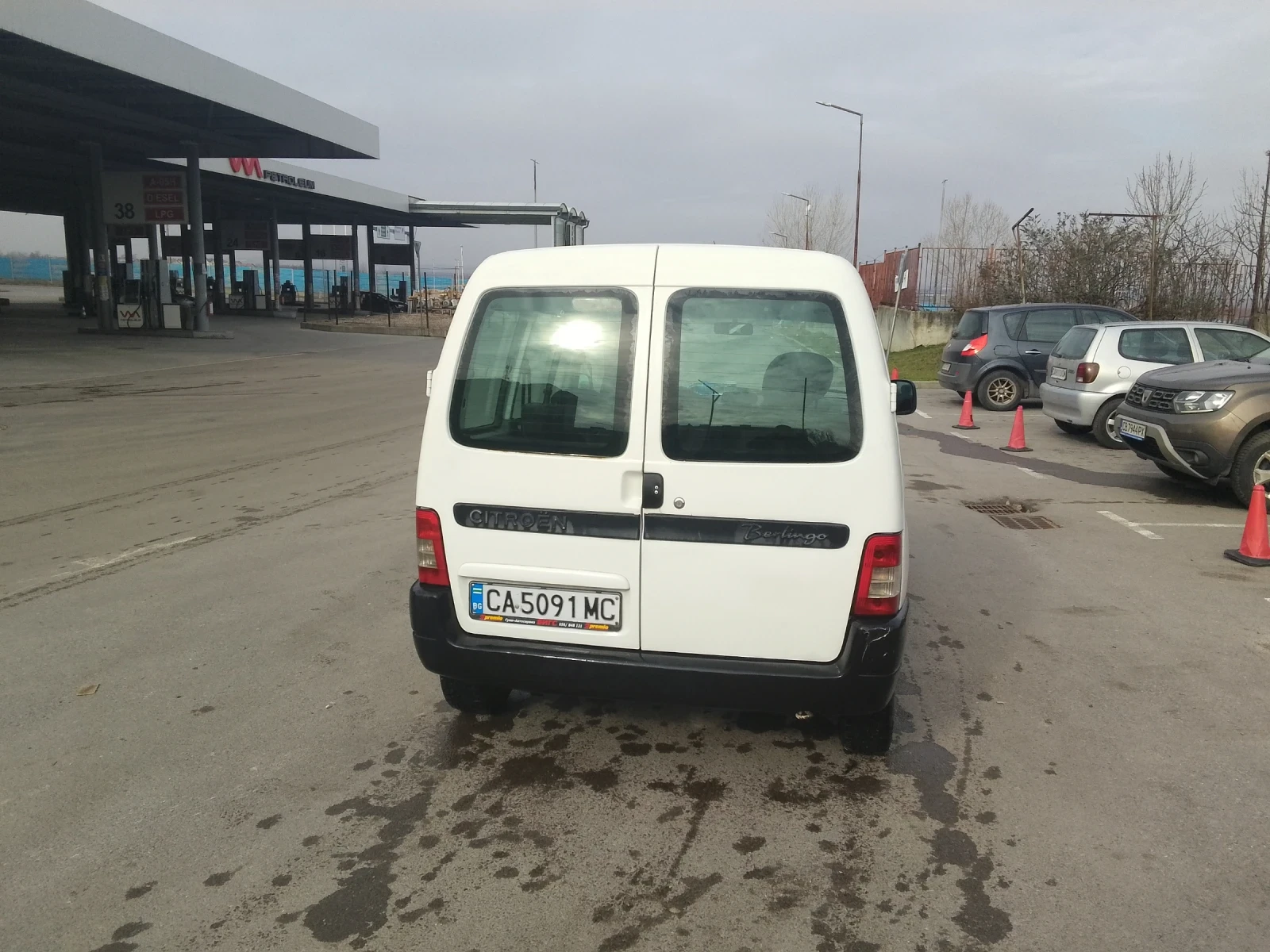 Citroen Berlingo 1.6hdi, снимка 6 - Автомобили и джипове - 54337006