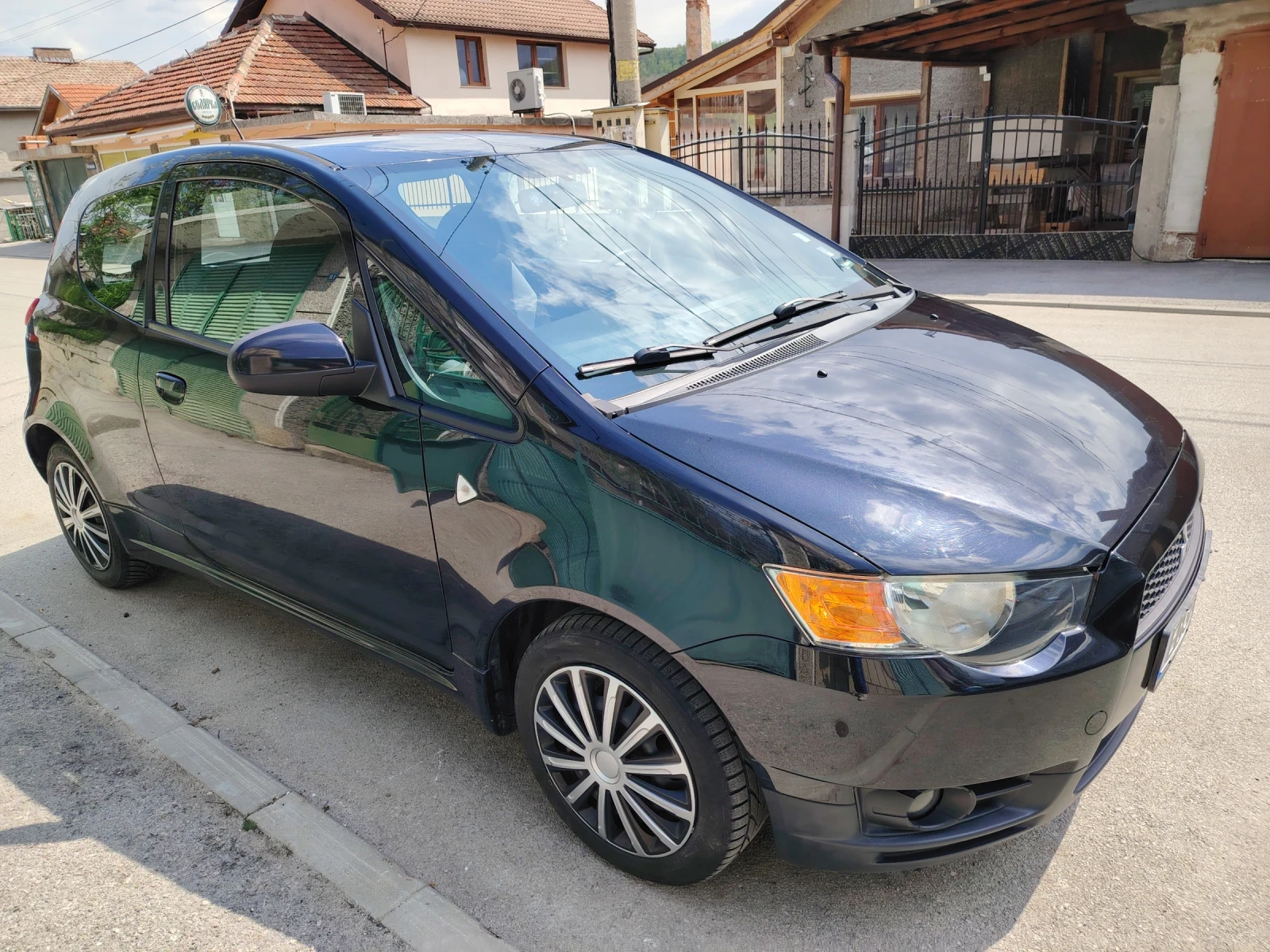 Mitsubishi Colt, снимка 2 - Автомобили и джипове - 54371019
