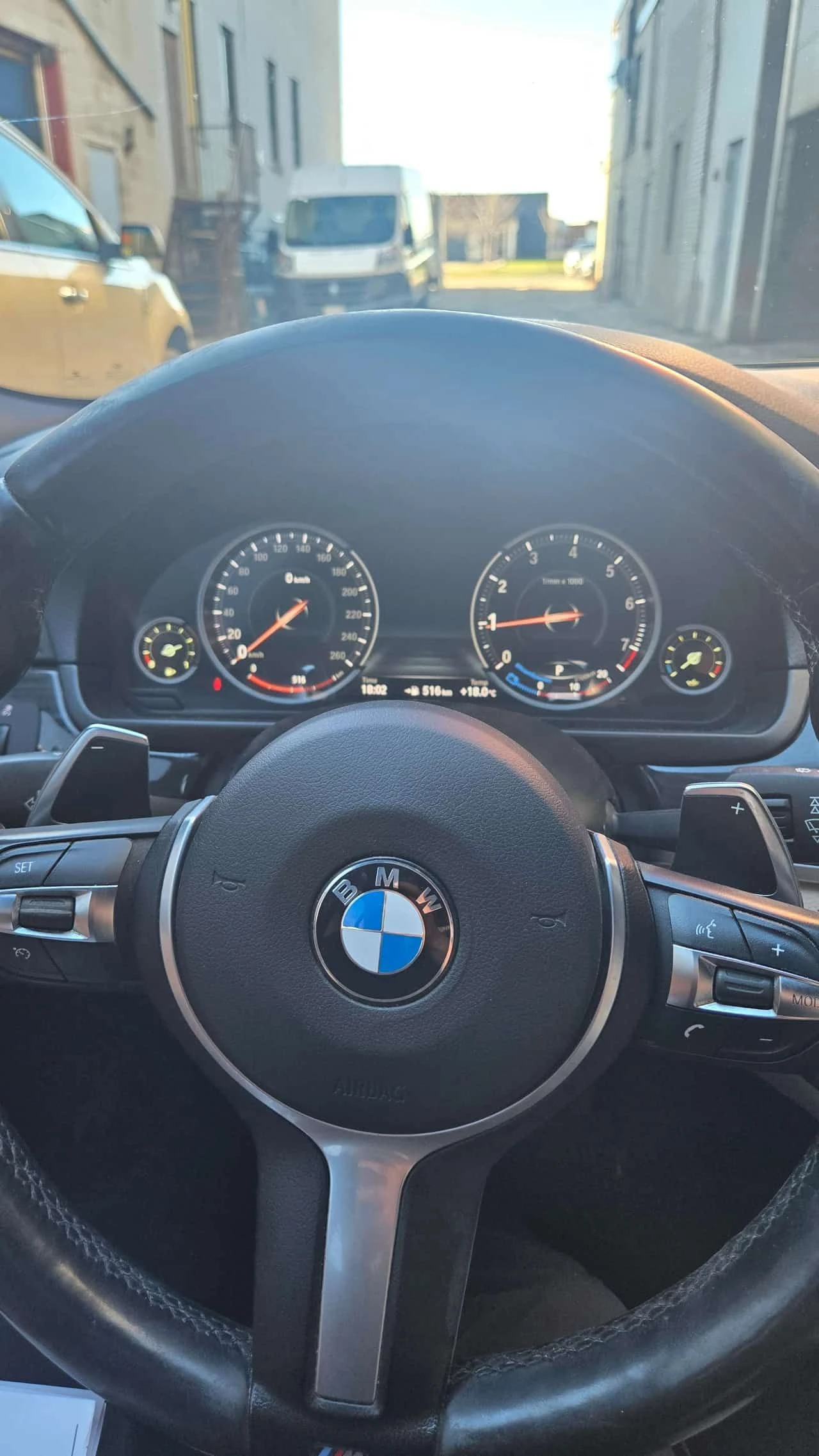 BMW 535 * 4dr Sdn 535i xDrive AWD * CARFAX * ЦЕНА ДО БГ, снимка 8 - Автомобили и джипове - 54948235