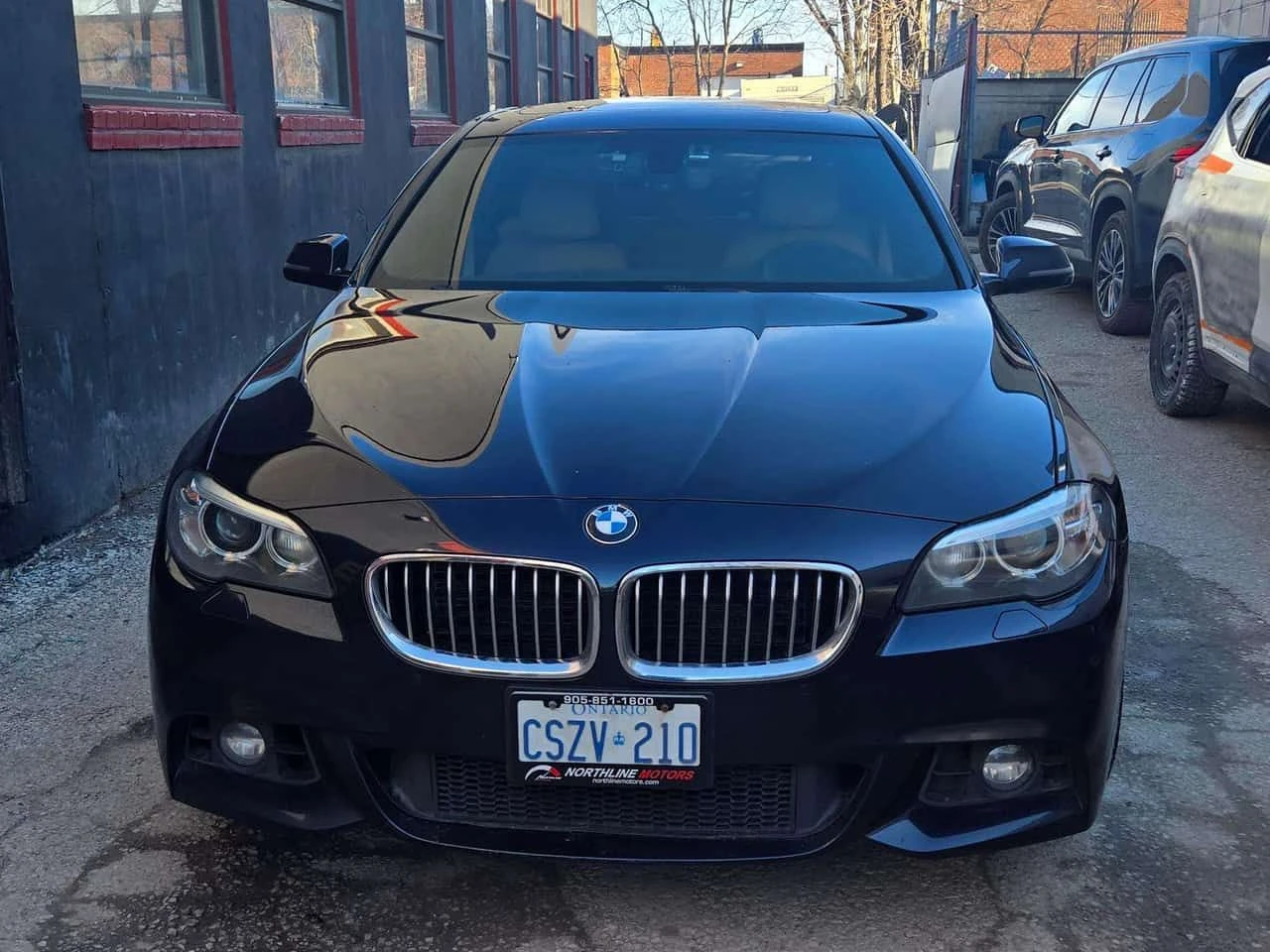 BMW 535 * 4dr Sdn 535i xDrive AWD * CARFAX * ЦЕНА ДО БГ, снимка 9 - Автомобили и джипове - 54948235