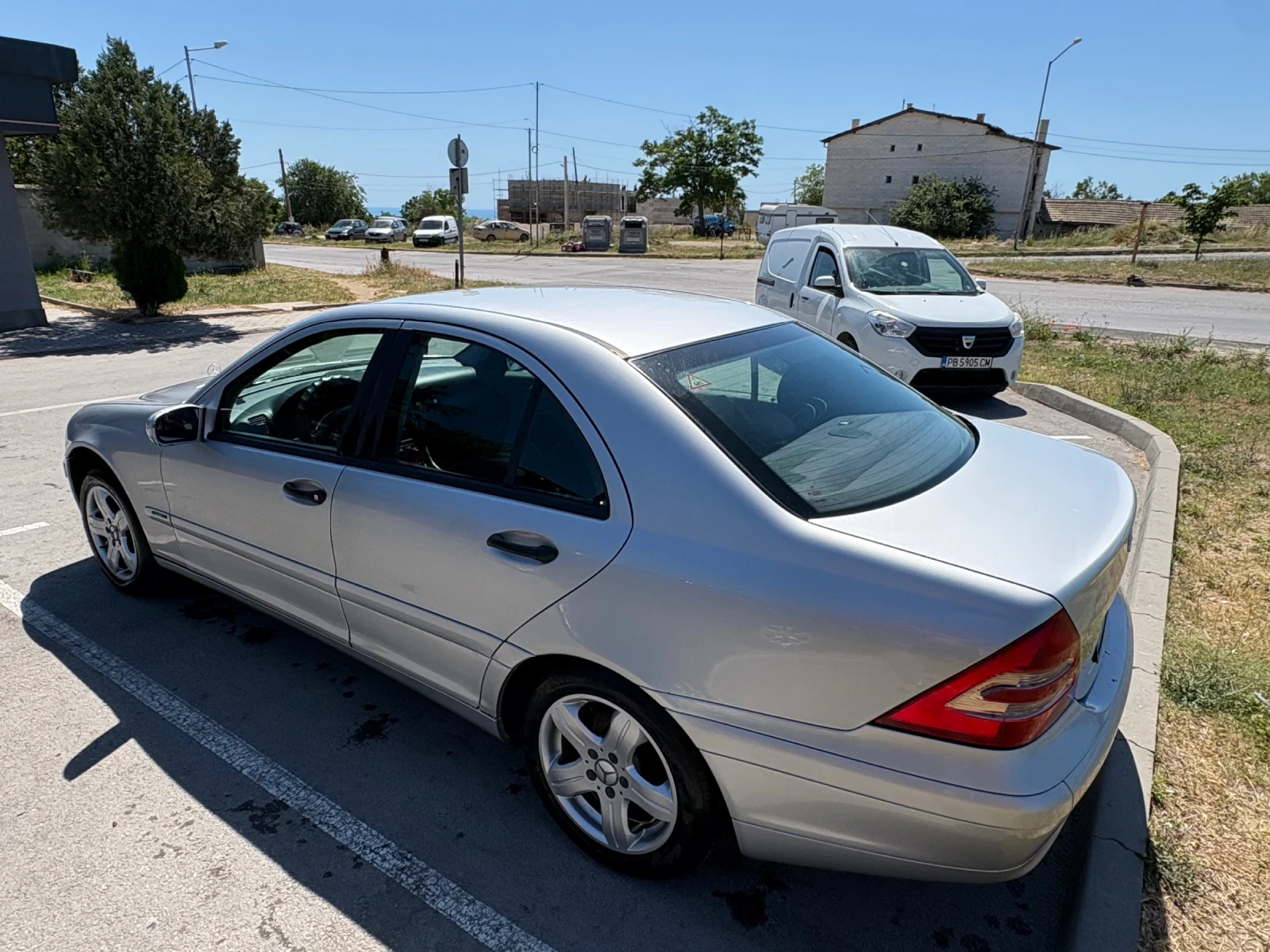 Mercedes-Benz C 200, снимка 5 - Автомобили и джипове - 55076286