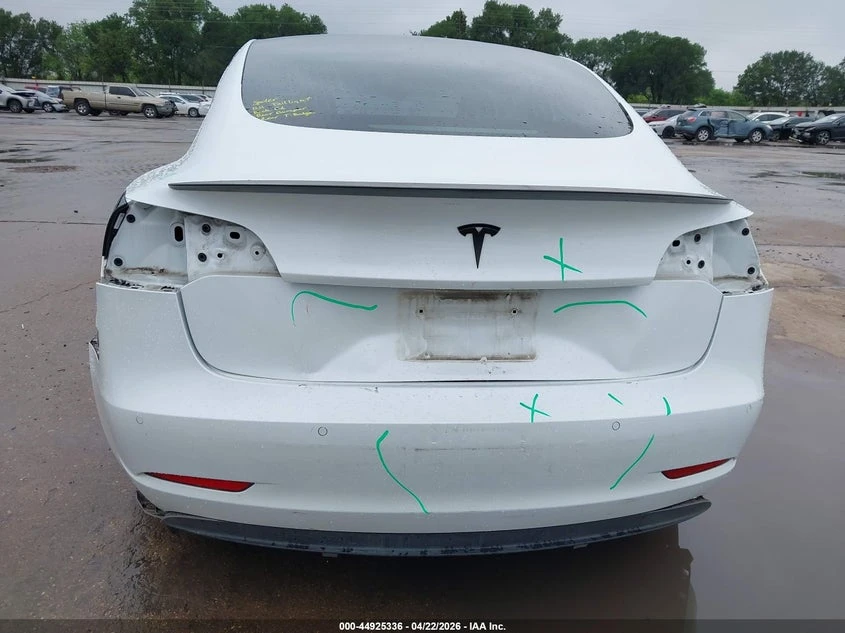 Tesla Model 3 Long Range/Mid Range/Standard Range/Standard Range, снимка 6 - Автомобили и джипове - 55272176