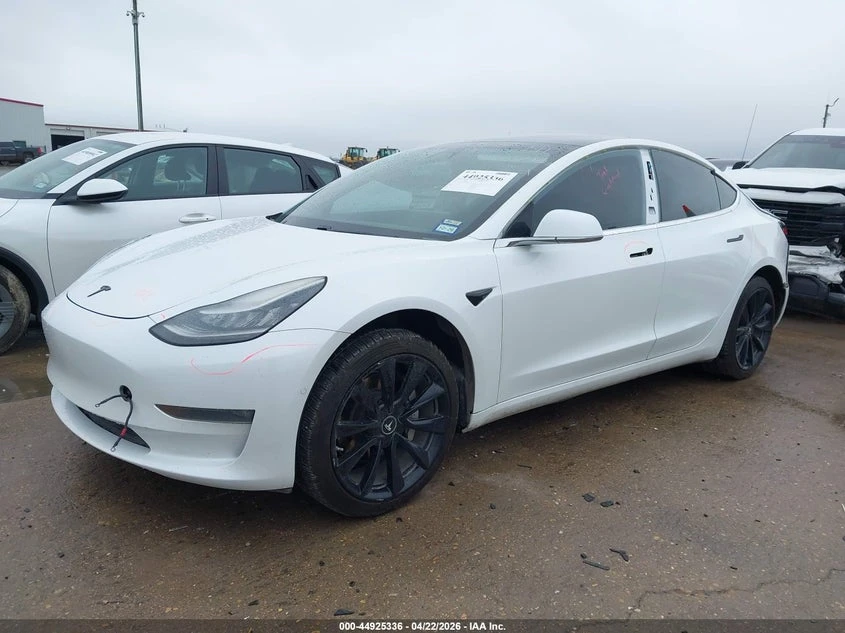 Tesla Model 3 Long Range/Mid Range/Standard Range/Standard Range, снимка 2 - Автомобили и джипове - 55272176