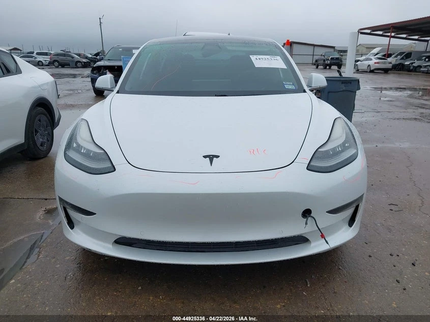 Tesla Model 3 Long Range/Mid Range/Standard Range/Standard Range, снимка 13 - Автомобили и джипове - 55272176
