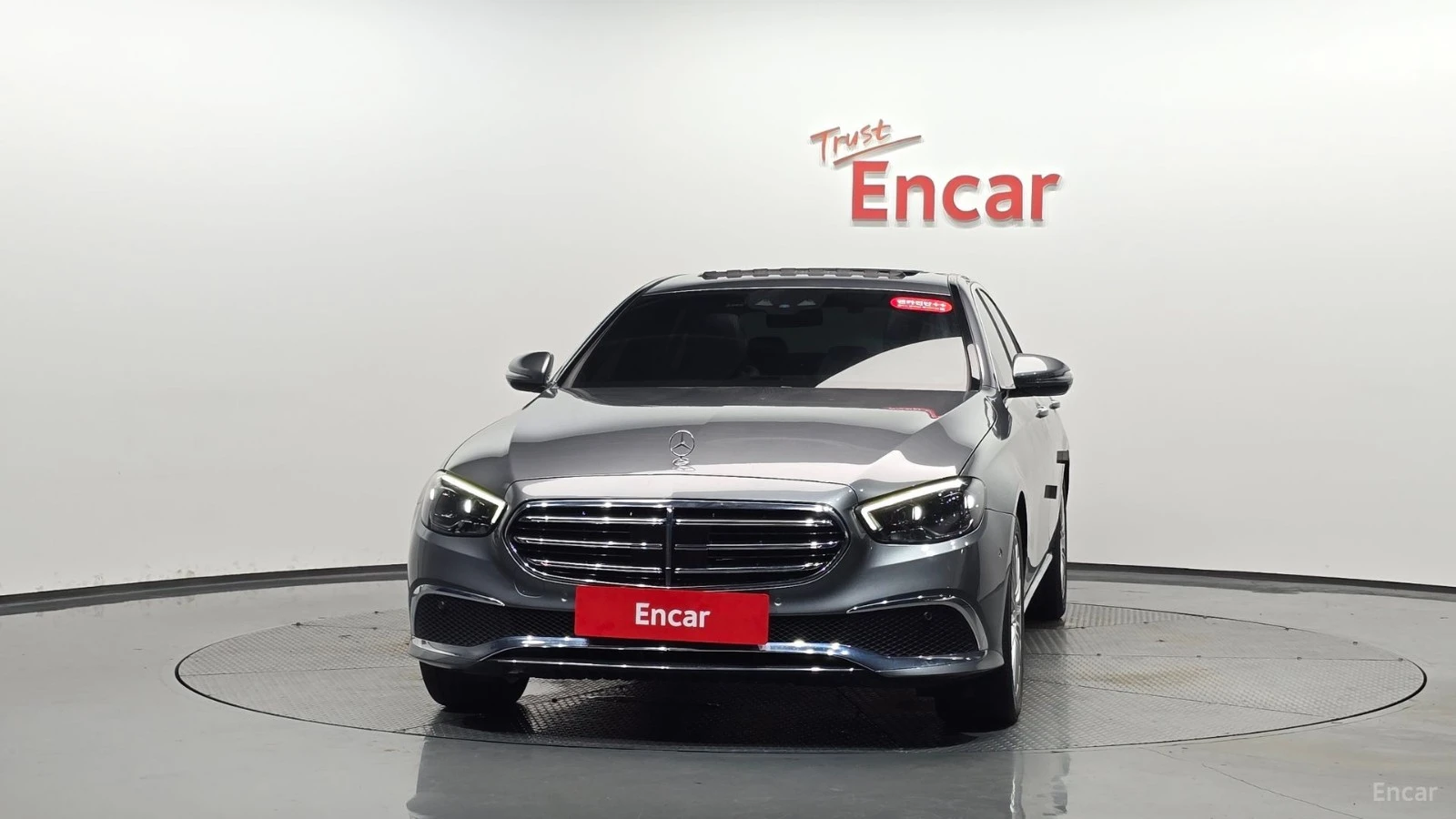 Mercedes-Benz E 250 EXCLUSIVE* КОЖА* НАВИ* ОБДУХВ* ПАНО, снимка 3 - Автомобили и джипове - 55466630