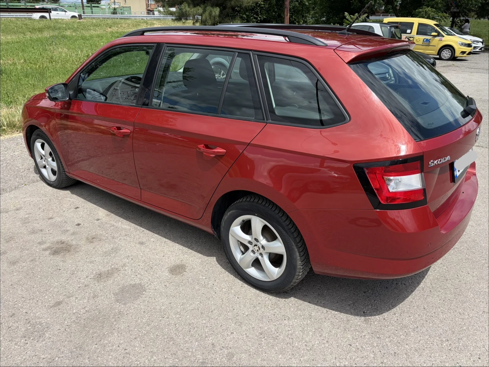 Skoda Fabia, снимка 2 - Автомобили и джипове - 55749985