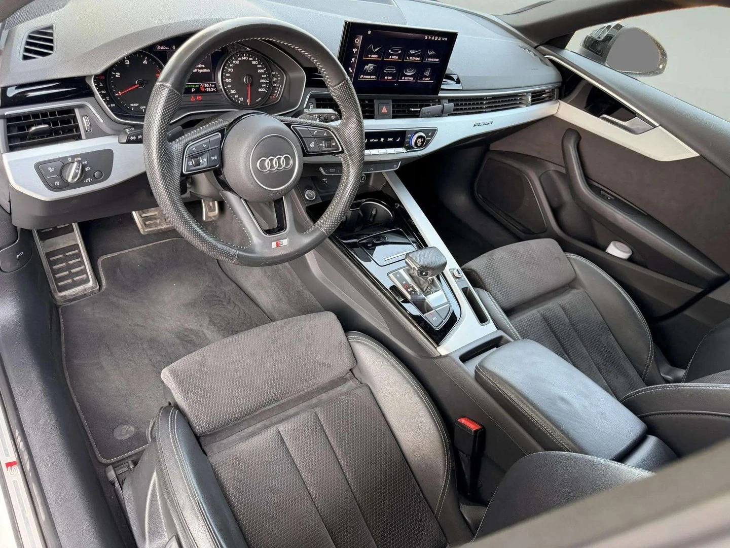 Audi A4, снимка 7 - Автомобили и джипове - 55985155