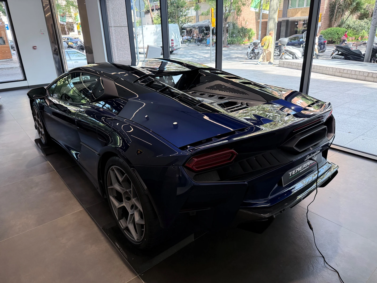 Lamborghini Temerario НАЛИЧЕН, снимка 5 - Автомобили и джипове - 56468293