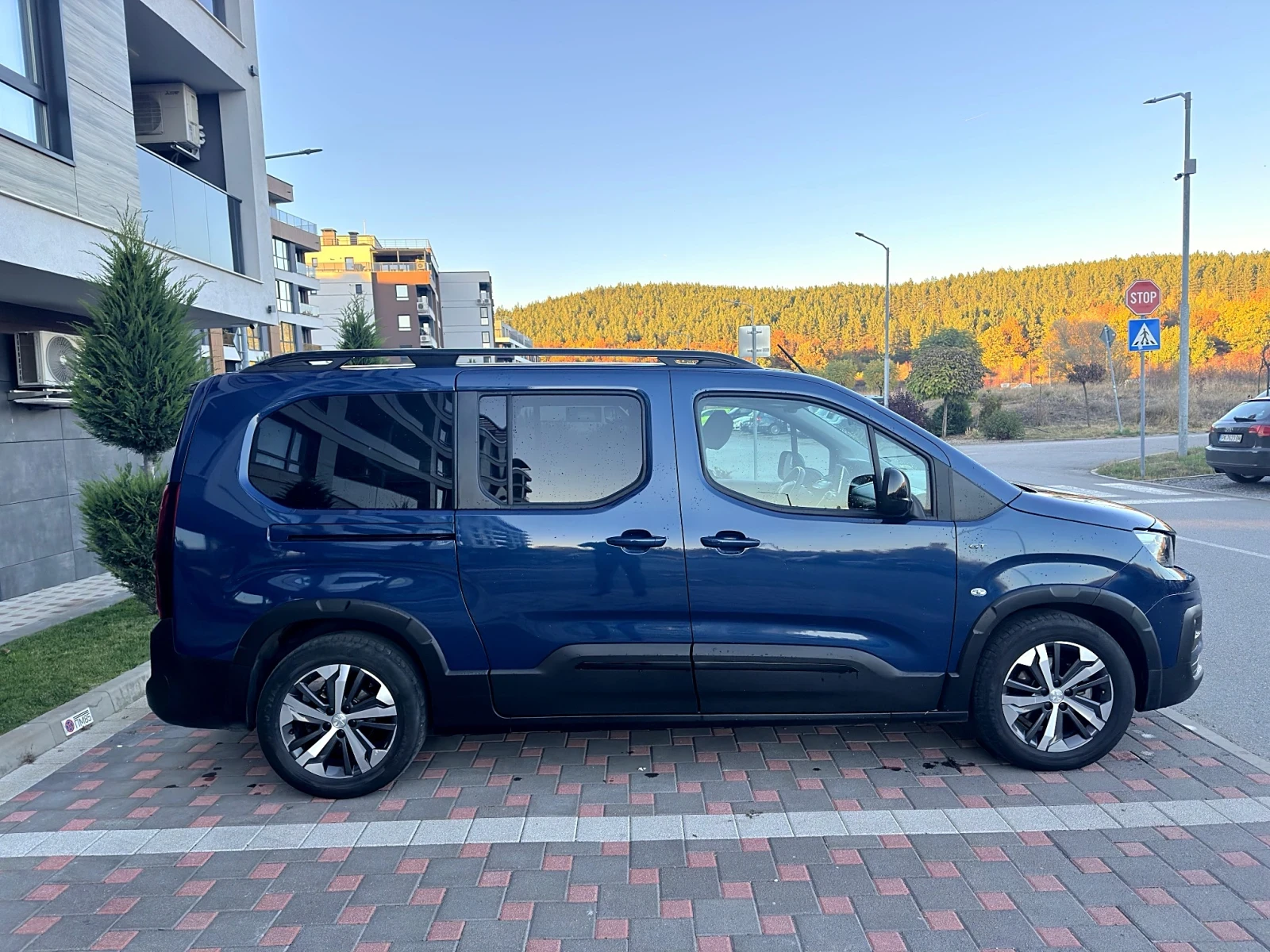 Peugeot Rifter GT Long   7 ����� | N1 � ������� ������ | Mobile.bg � ����������� 3