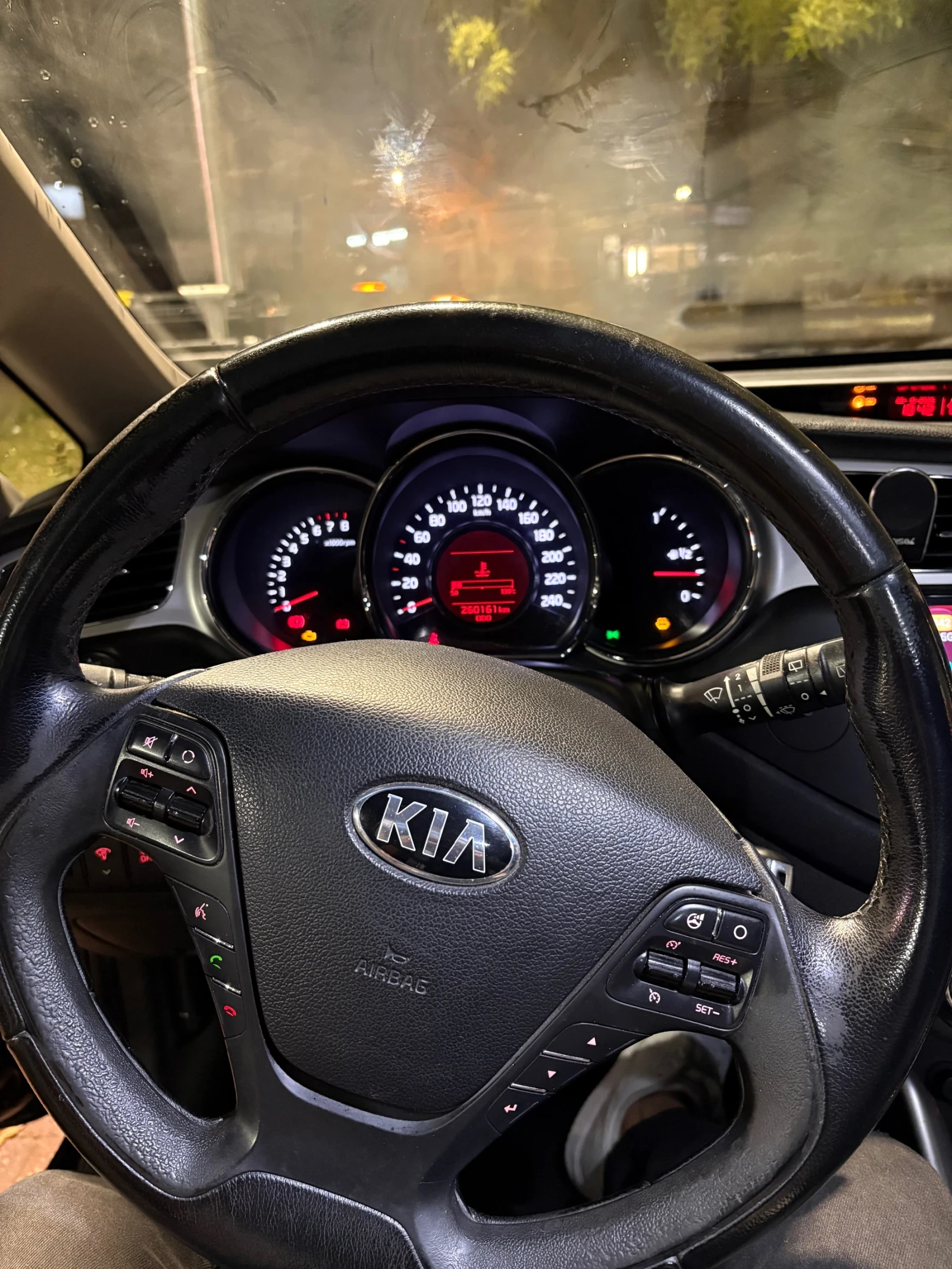 Kia Ceed, снимка 7 - Автомобили и джипове - 56714486