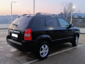 Hyundai Tucson 4x4_CRDİ/116кс_Климатроник_Първи собственик ! - 3900 € / 7627.74 лв. - 94803444 7