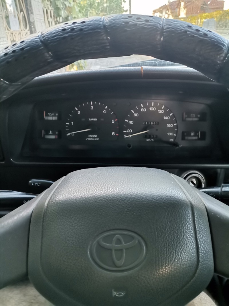 Toyota 4runner, снимка 4 - Автомобили и джипове - 44844609