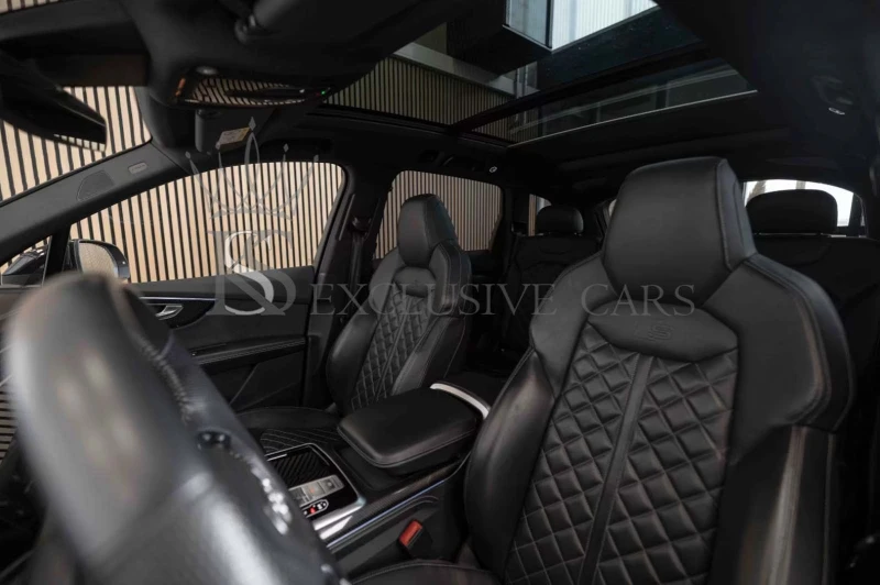 Audi SQ7 4.0 TDI* QUATTRO* KERAMIKA* PANO* ОБДУХВАНЕ* , снимка 8 - Автомобили и джипове - 51880477