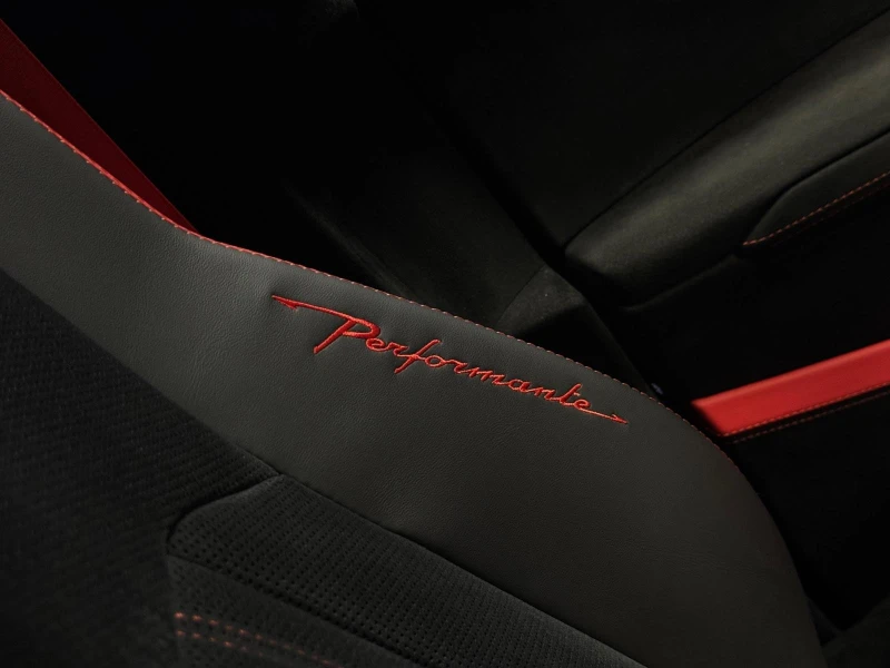 Lamborghini Urus Performante Exterior Carbon 3D B&O Sound System, снимка 17 - Автомобили и джипове - 52527163