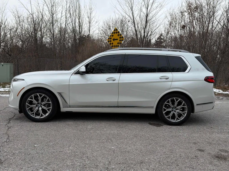 BMW X7 * xDrive40i * CARFAX * БЕЗ ПЪРВОНАЧАЛНА ВНОСКА, снимка 2 - Автомобили и джипове - 52862088
