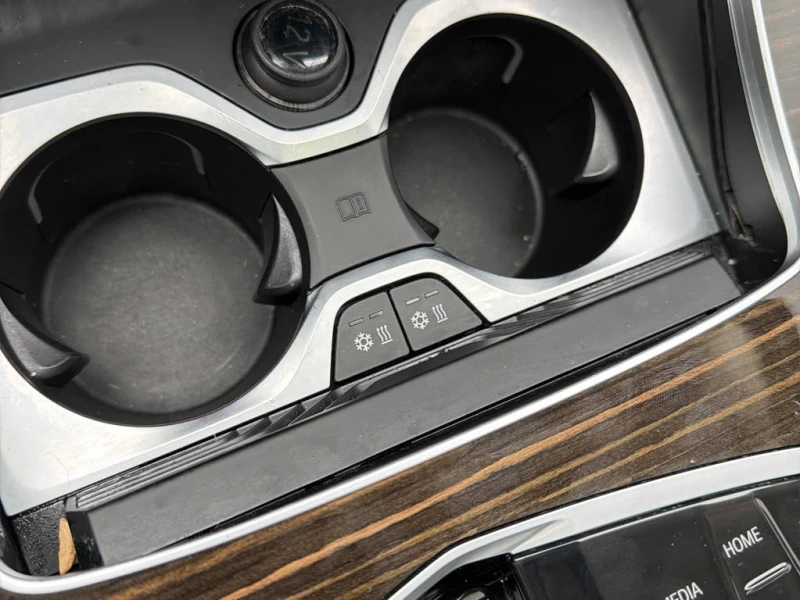 BMW X7 * xDrive40i * CARFAX * БЕЗ ПЪРВОНАЧАЛНА ВНОСКА, снимка 13 - Автомобили и джипове - 52862088