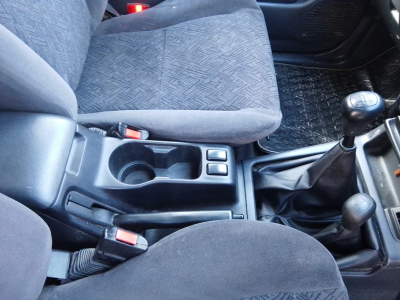 Opel Frontera 2.2 16V, снимка 12 - Автомобили и джипове - 52957527