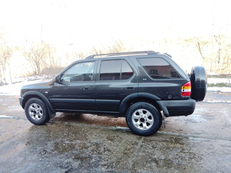 Opel Frontera 2.2 16V, снимка 7 - Автомобили и джипове - 52957527