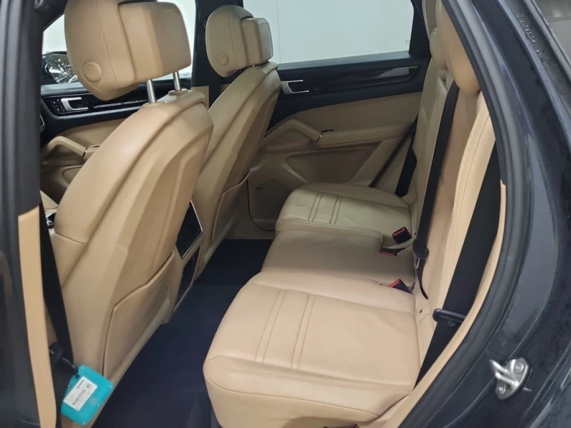 Porsche Cayenne * AWD * CARFAX * ОБДУХВАНЕ* DISTRONIC* , снимка 12 - Автомобили и джипове - 53330841