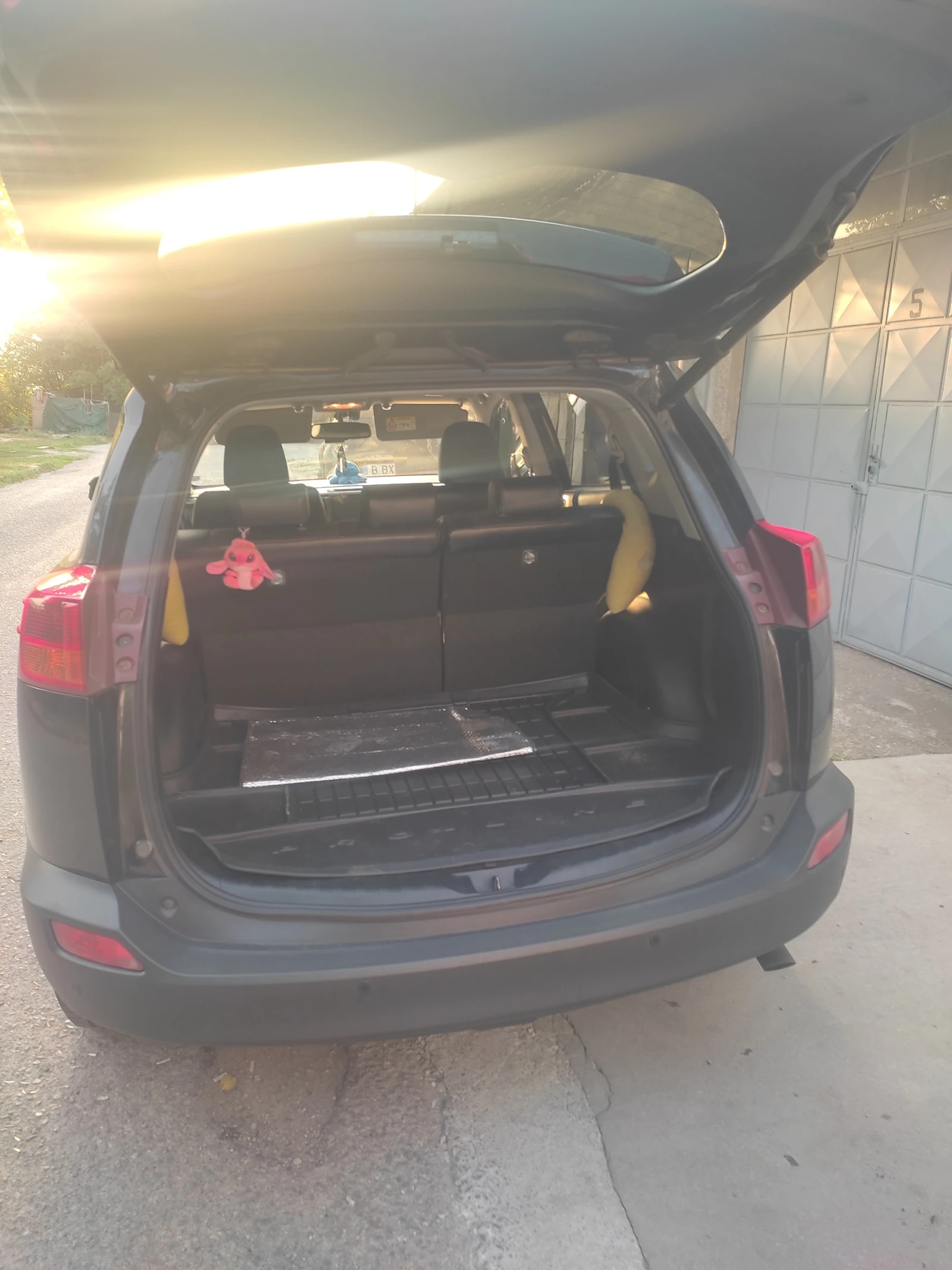 Toyota Rav4  - изображение 8