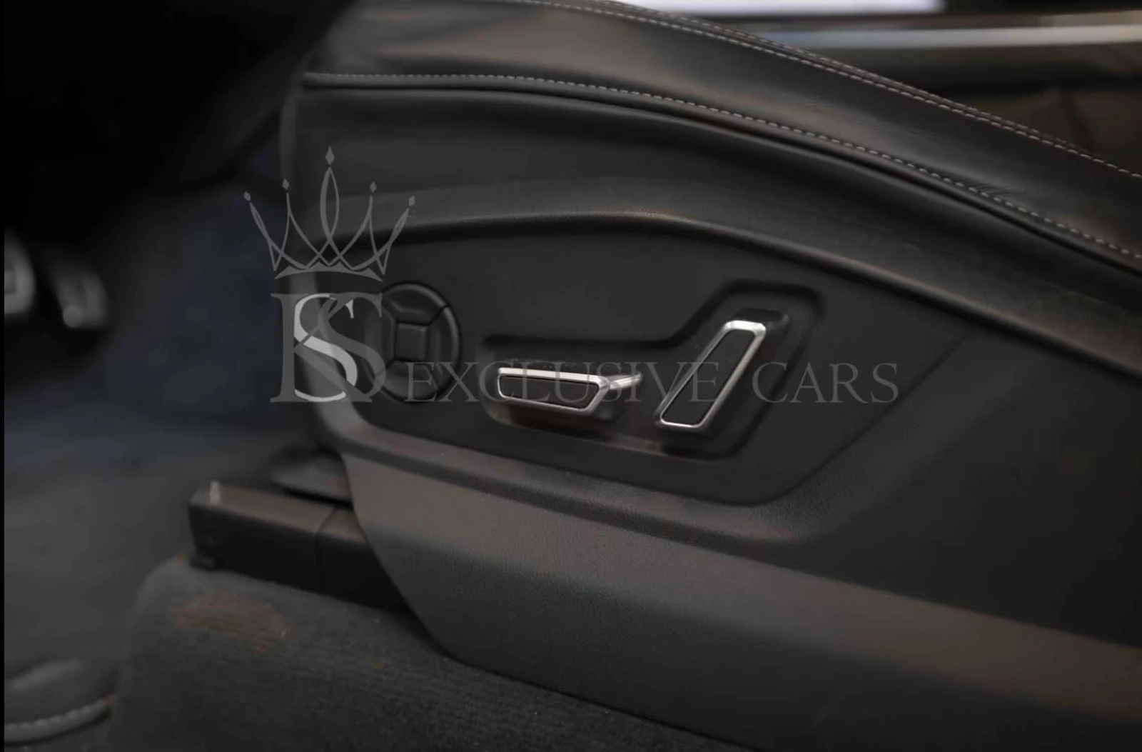 Audi SQ7 4.0 TDI* QUATTRO* KERAMIKA* PANO* ОБДУХВАНЕ*  - изображение 7