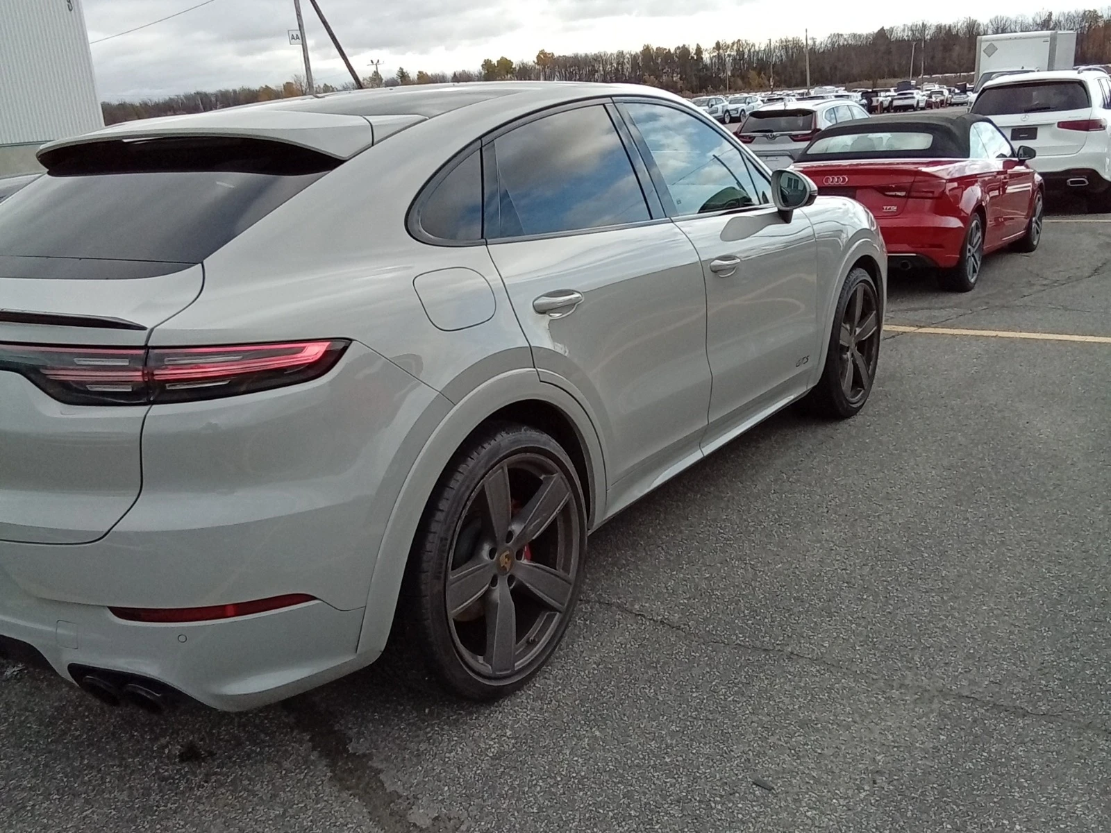 Porsche Cayenne GTS * * CARFAX * * АВТО КРЕДИТ * *  - изображение 4