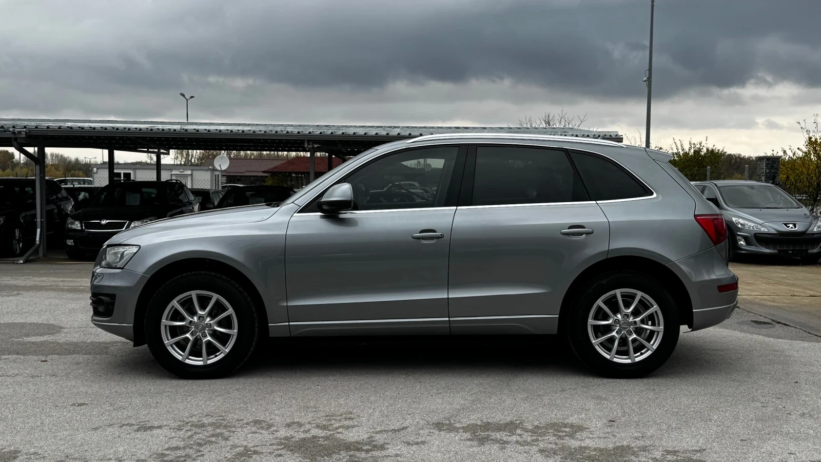 Audi Q5 2.0TDI QUATTRO ИТАЛИЯ АВТОМАТ - изображение 2
