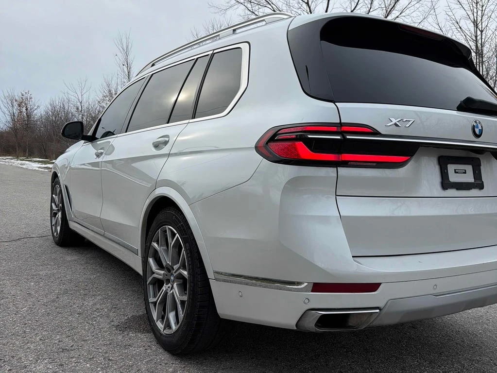 BMW X7 * xDrive40i * CARFAX * ��� ������������ ������ | Mobile.bg � ����������� 11