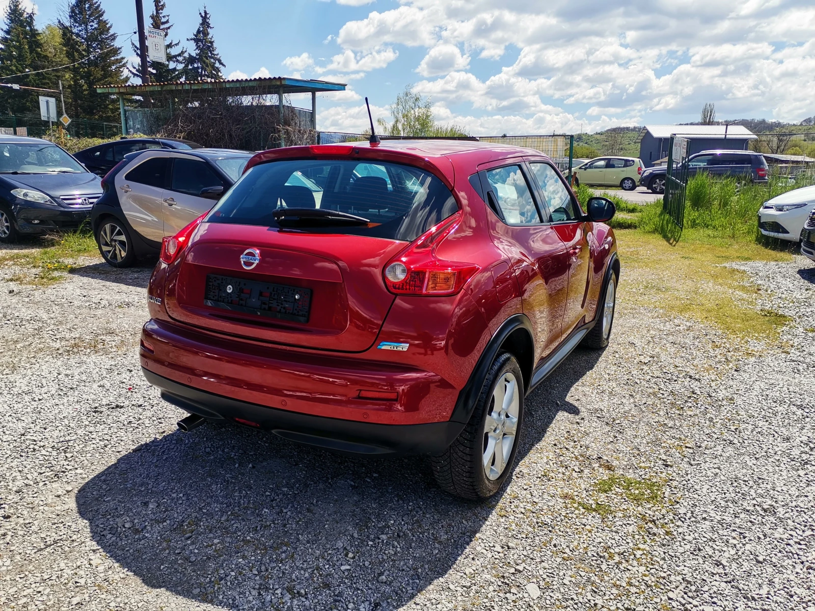 Nissan Juke 1.5DCI, снимка 11 - Автомобили и джипове - 54412746